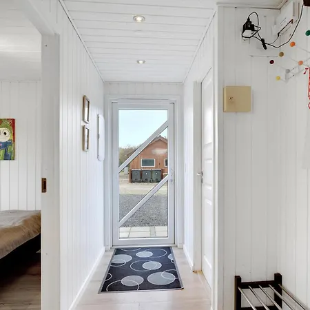 Three-bedroom Haderslev With A Fireplace 06 ハザスレウ