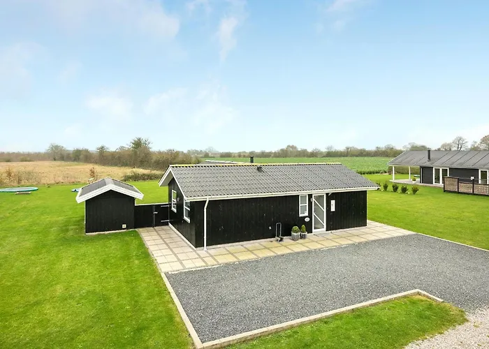 Three-bedroom With A Fireplace 06 Casa de Férias *